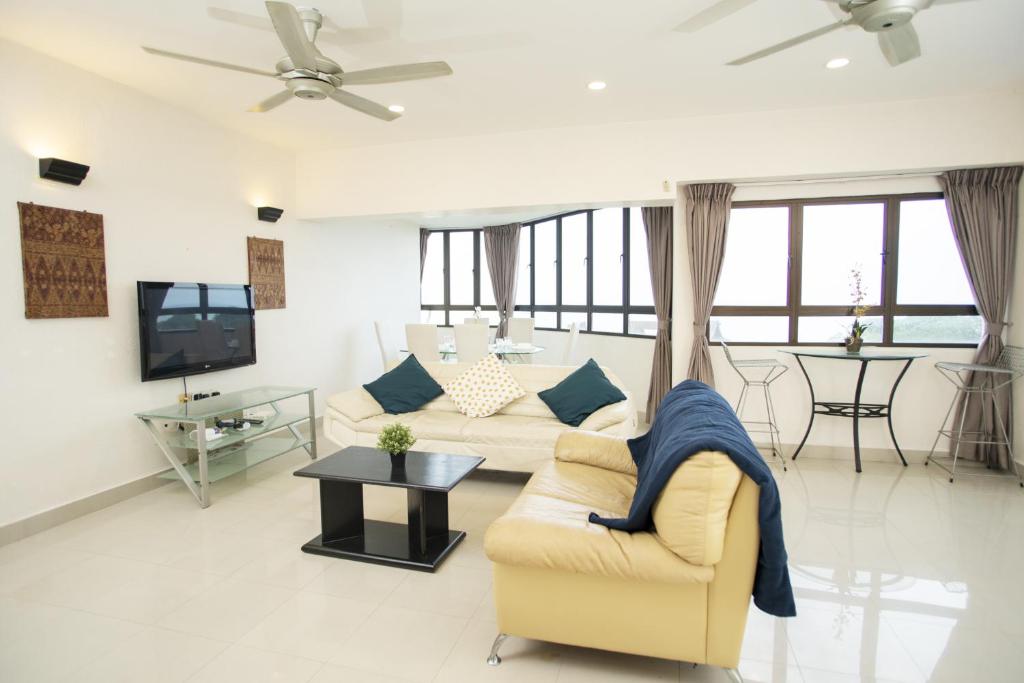 Sri Sayang Seaview Holiday Home — Hotel in Penang