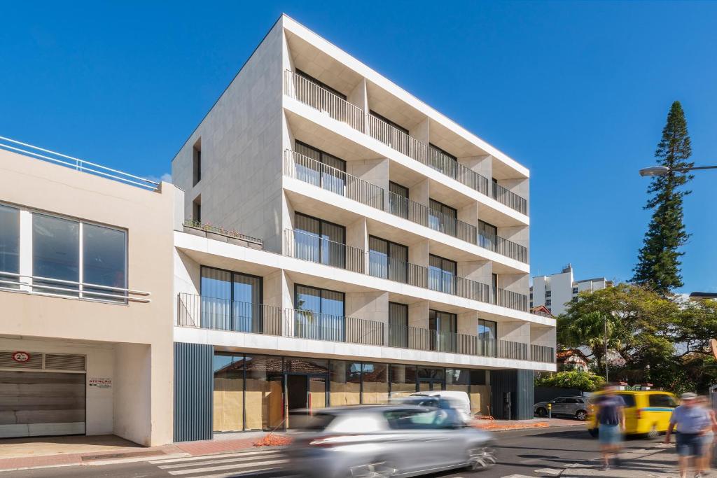 Monumental Plaza by Petit Hotels — Hotel in Madeira Island