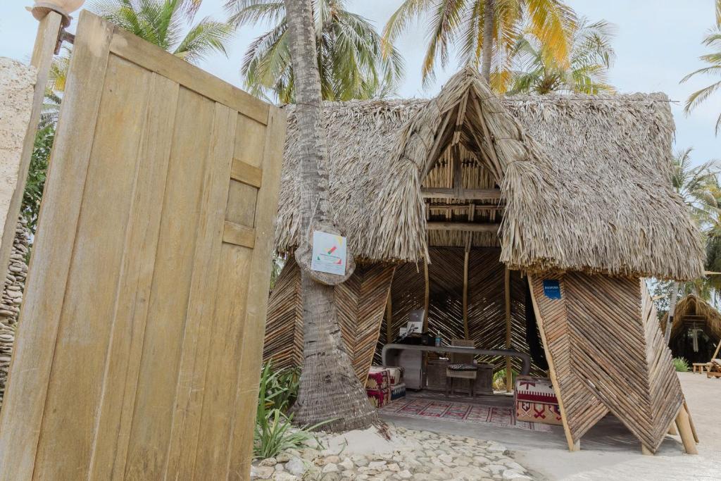 Eteka Slow Beach Hotel photo