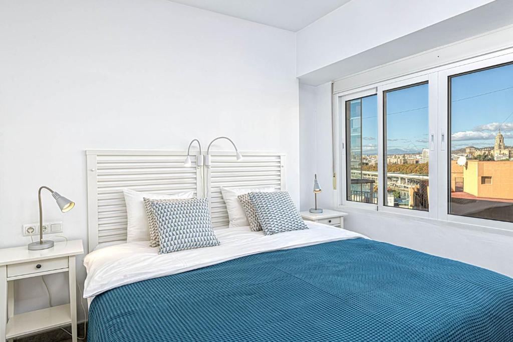 Martinez Virel Beach Apartment in Malaga by Solaga Holiday Homes - 3