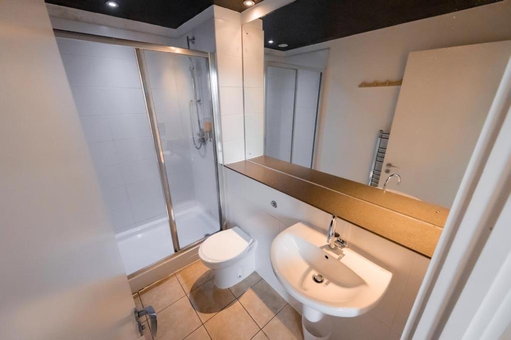 Manchester City Centre Modern 3bed 2bath Apartment PENTHOUSE Northern Quarter, Sleeps 10 photo