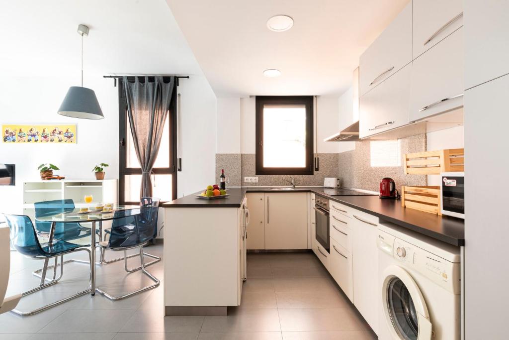 4152 - AB Plaza de Sants - 5