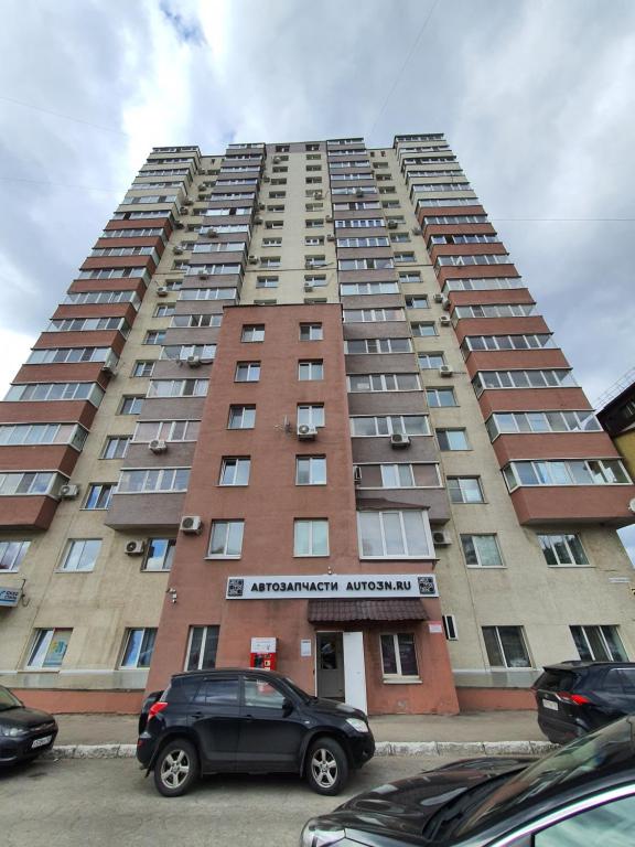 Уютная квартира с панорамным видом рядом с Волгои photo