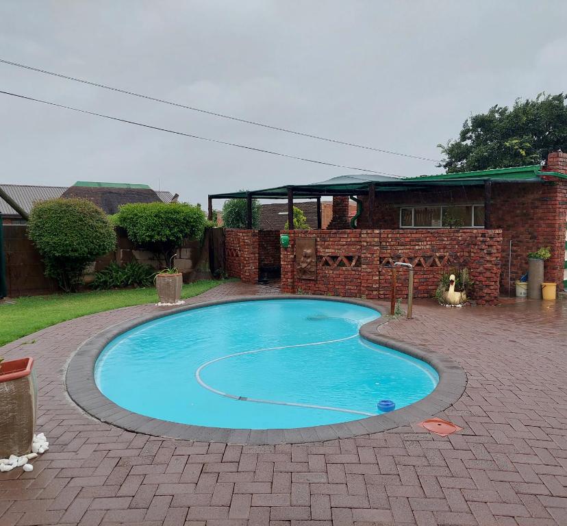 Floret Cottage photo