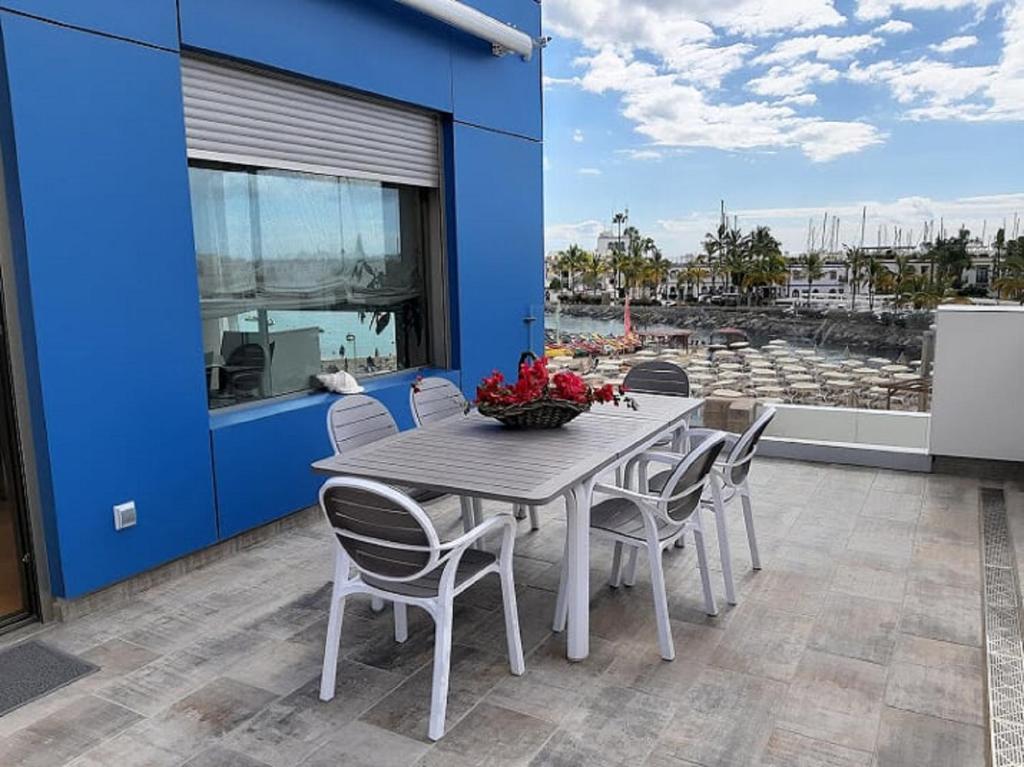 Beachfront Loft in Puerto de Mogan by El Sirocco - 3