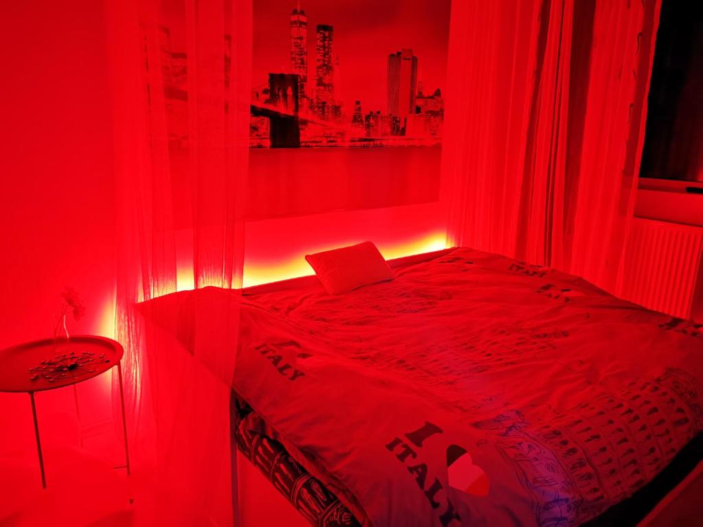 Iasi Jacuzzi Apartment H photo