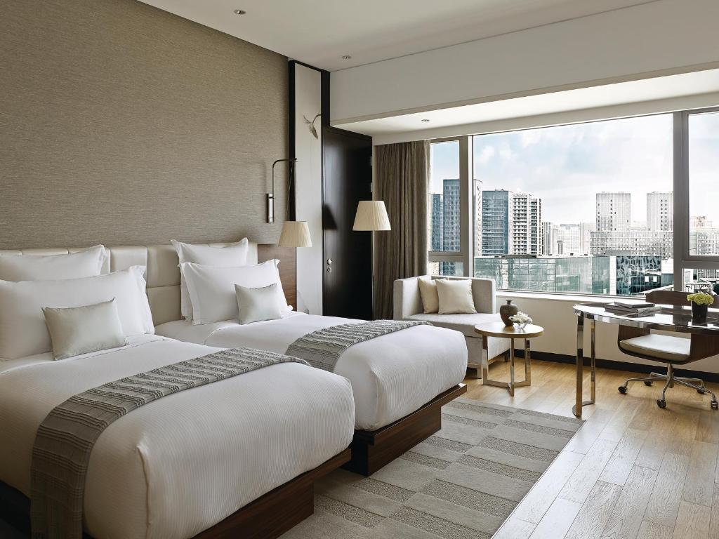 Ningbo Langham Place Ningbo Culture Plaza room