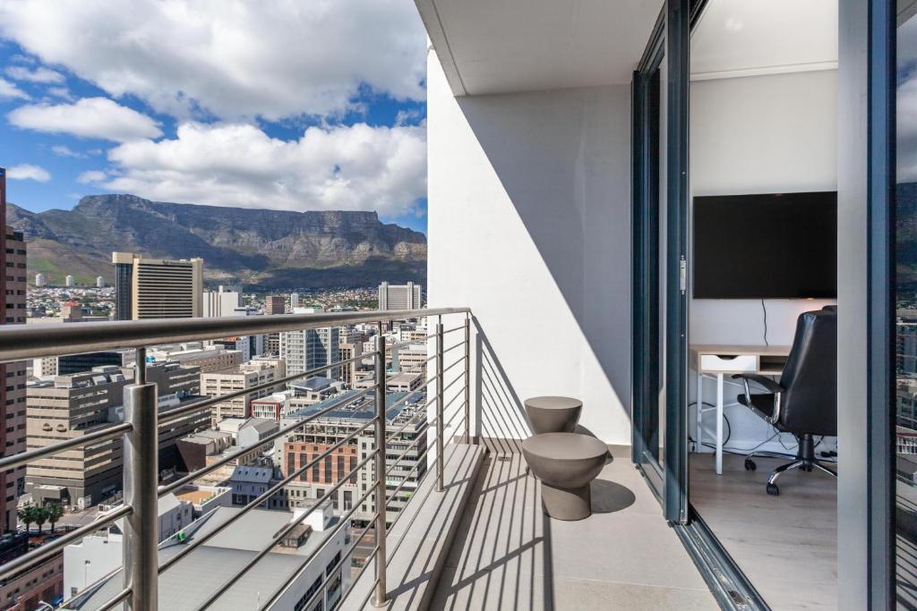 Luxurious 16 on Bree Studio Apartment - Harbour Views photo