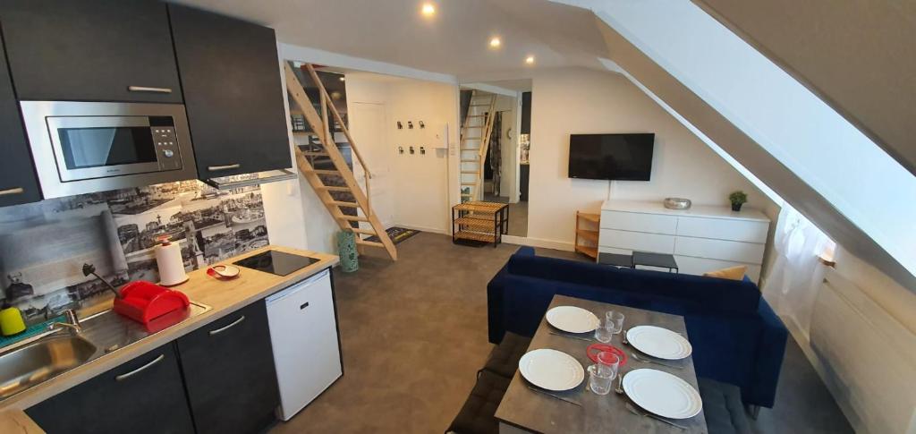 Le Deauvillais - Appartement Plein Centre - 4 pers - 2 mn plage - Idéal Famille - 3