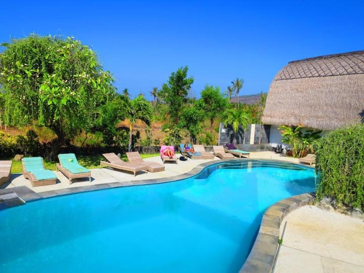Bunga Laut Bungalow photo