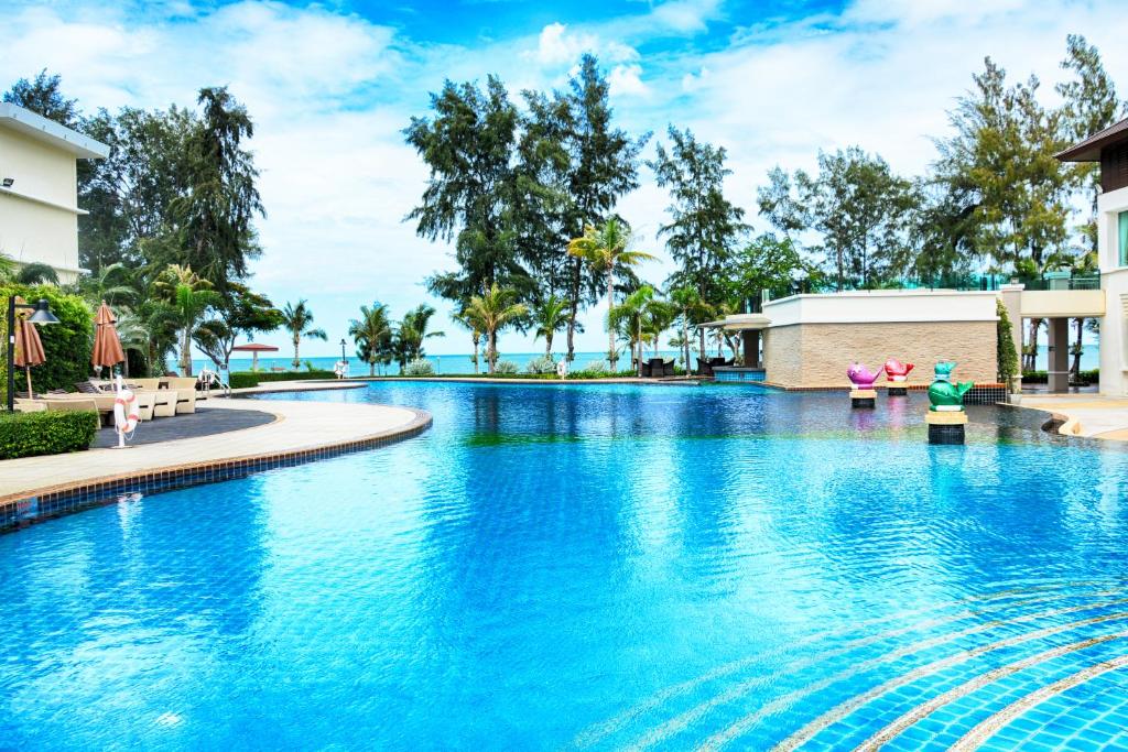 Swimming pool, Seapine Beach Golf & Resort Hua Hin in Hua Hin / Cha-am