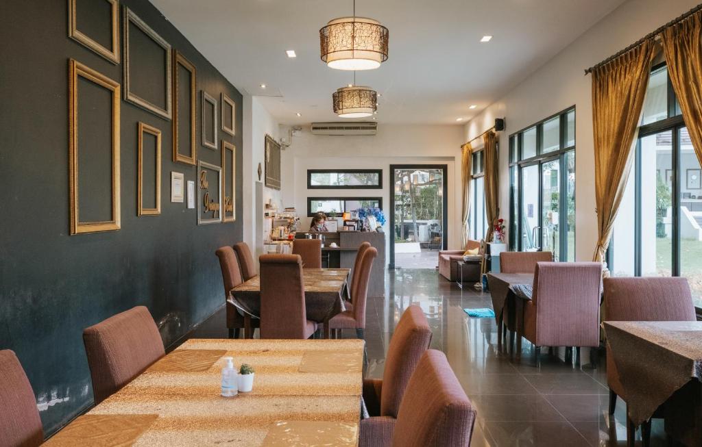 فندق ذا ديزاين (The Desiign Hotel)