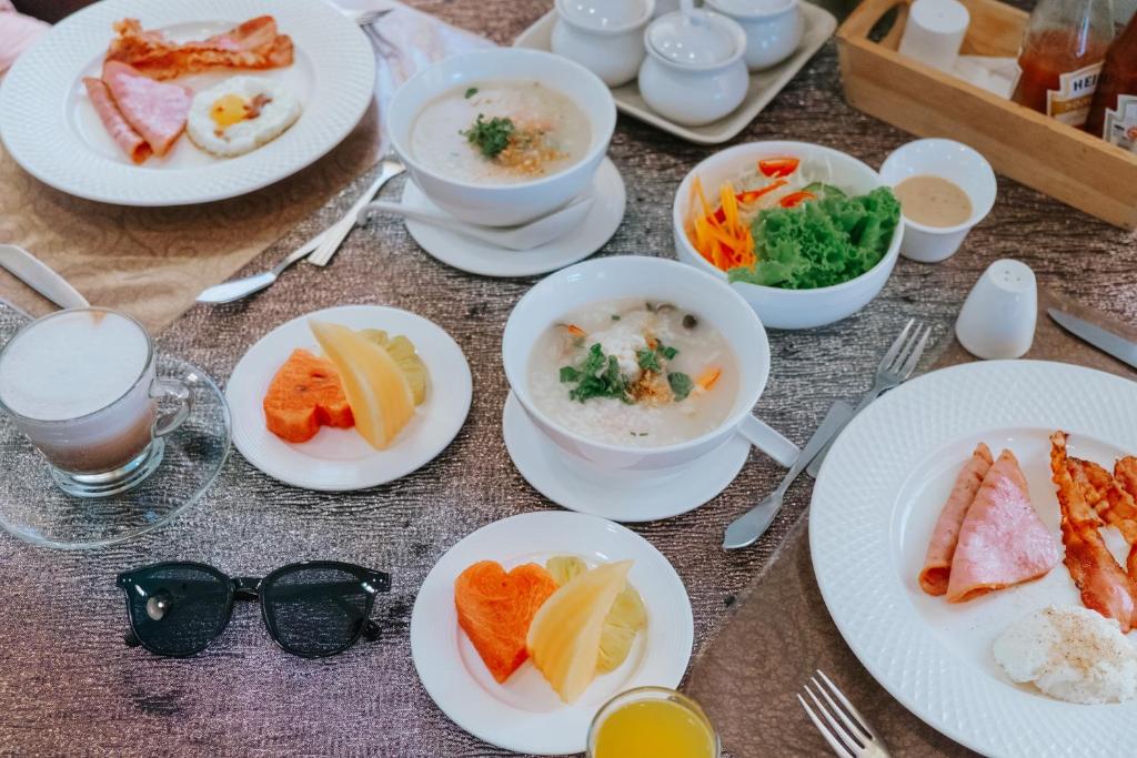 طعام و مشروبات