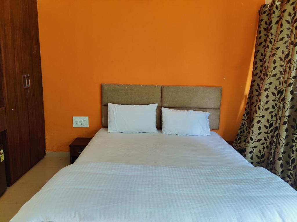 JenJon Karjat Resort - One BHK Premium Chalet with optional SWIMMING POOL photo