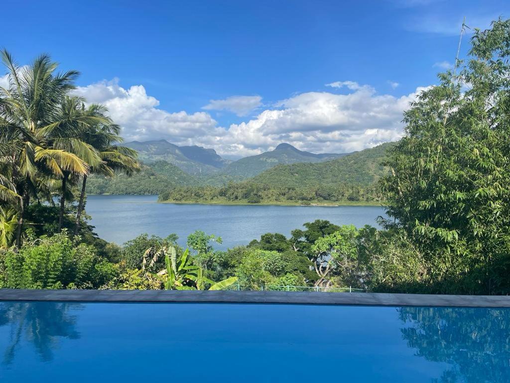 The Glasshouse Victoria Villa, Kandy — Hotel in Kandy