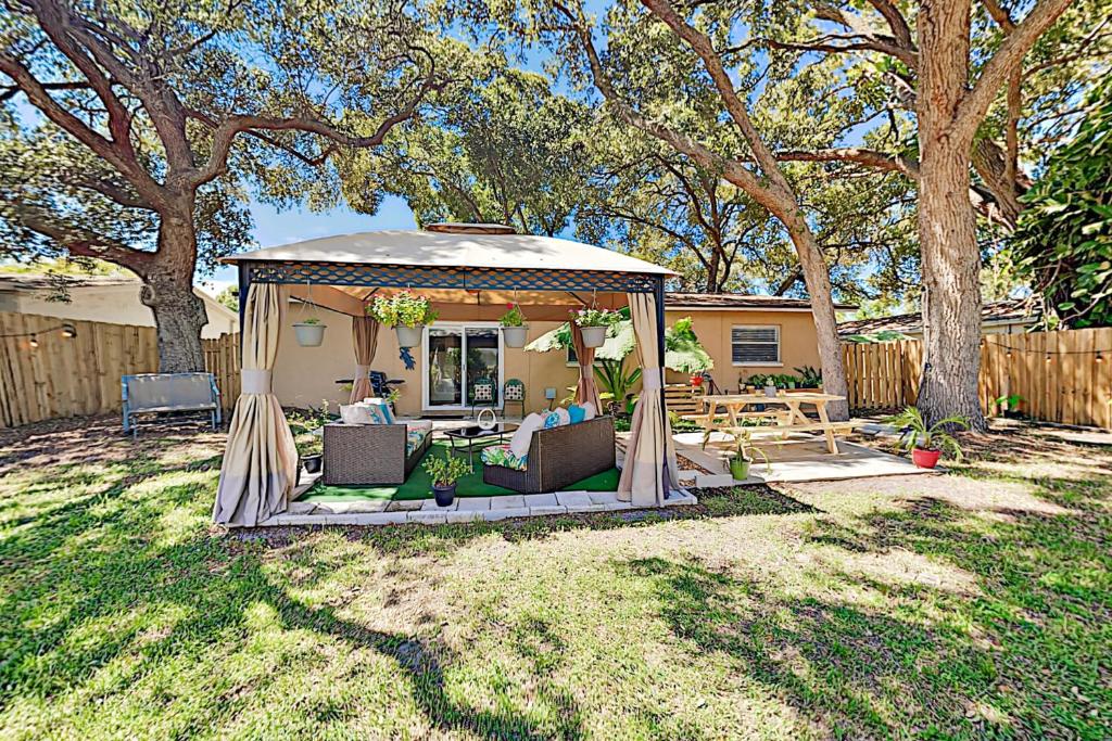 Octopus Manor — Hotel in Largo (FL)