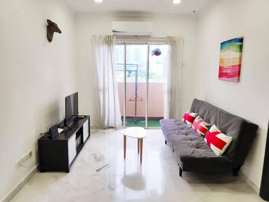 Eco One Bedroom Apartment @ Jalan Ampang, 3 pax photo