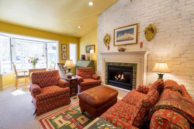 Vail Trails Short Walk to Gondola, Vail