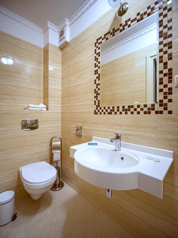 ApartHotel Hubertus photo