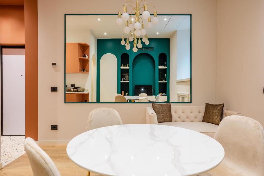Stylish and fancy flat close to Montenapoleone Brera by Easylife photo