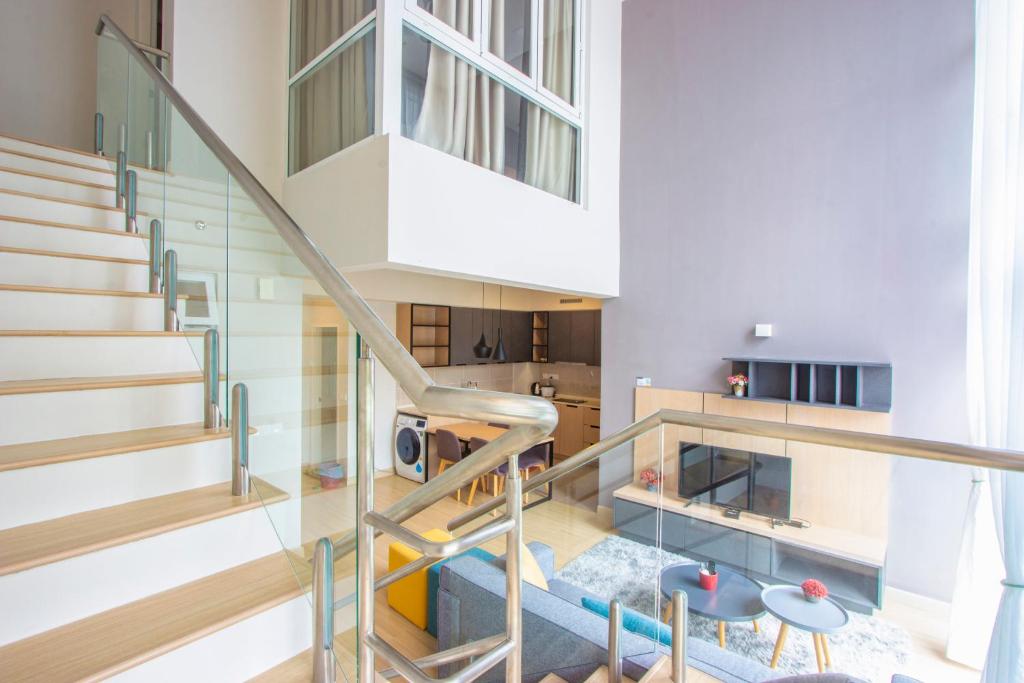 Double Story in the Sky - Genting Windmill Duplex Suite, Genting Highlands