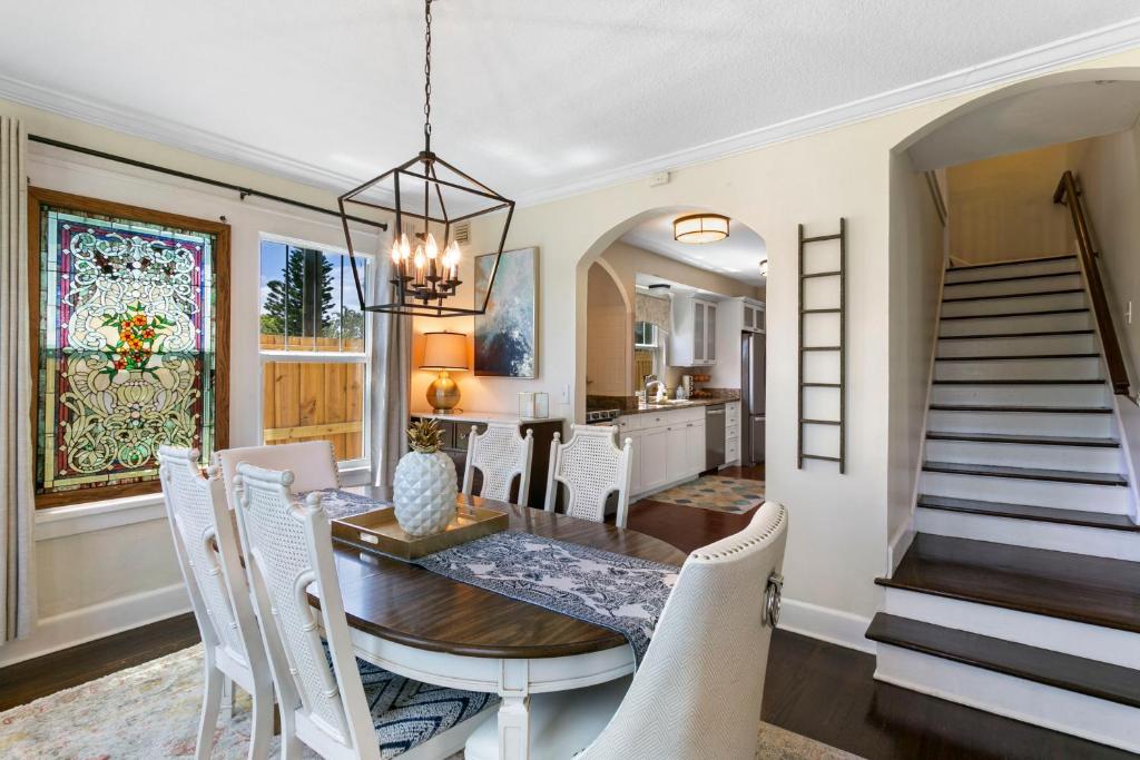 Charming Old Northwood Home about 3 Mi to Beach!
