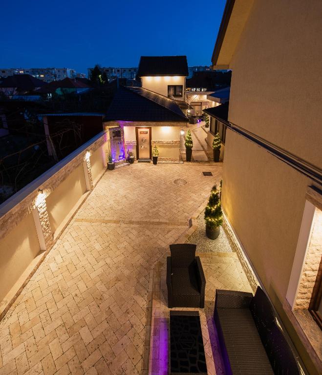H & V Residence - Diamond Bungalow Apartment photo