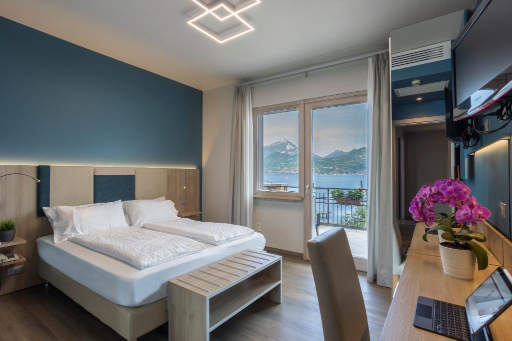 Hotel Veronesi - 4