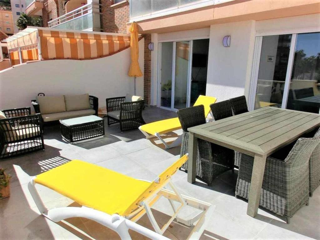 0E M2 1ª línea con Terraza grande y vistas al mar - 3