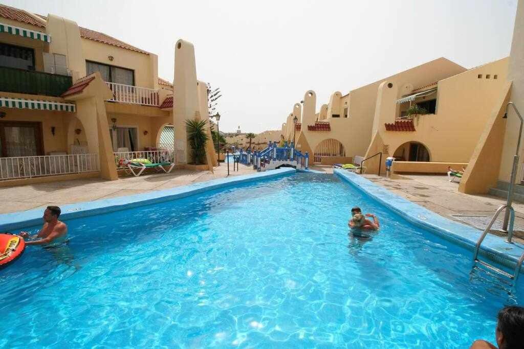 Mare Verde B90 by Tenerife Rental & Sales - 3