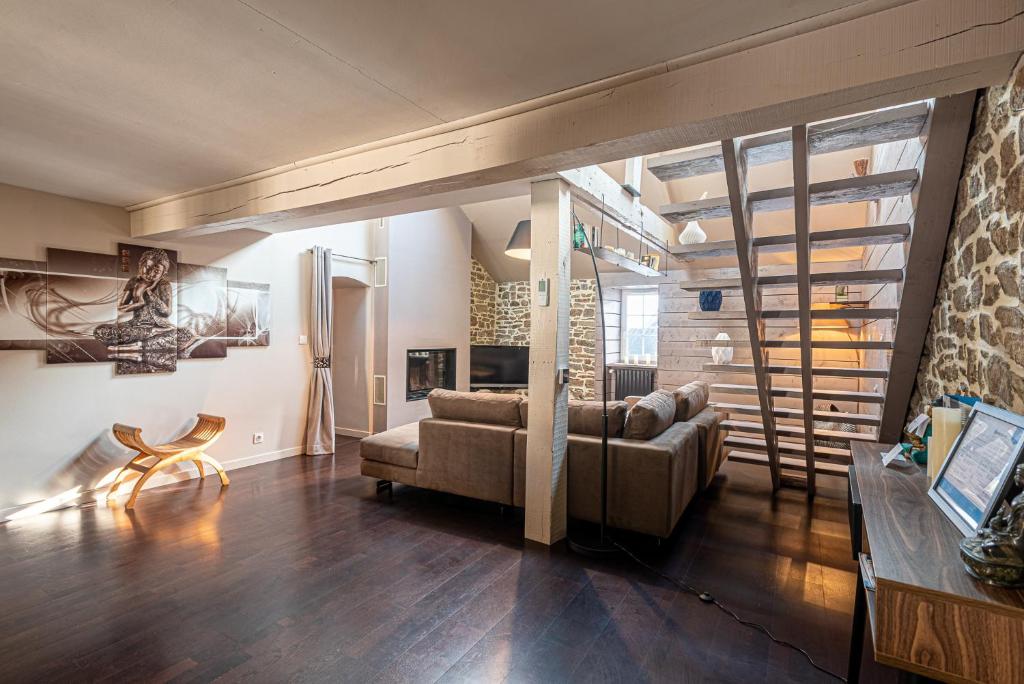 TY MALIE - Magnifique Loft en cœur de ville avec parking photo
