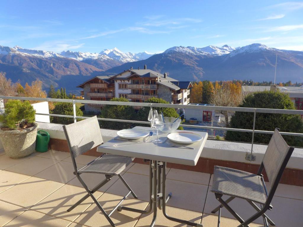 Apartment Jeanne D'Arc Apt- D-33 by Interhome - 4