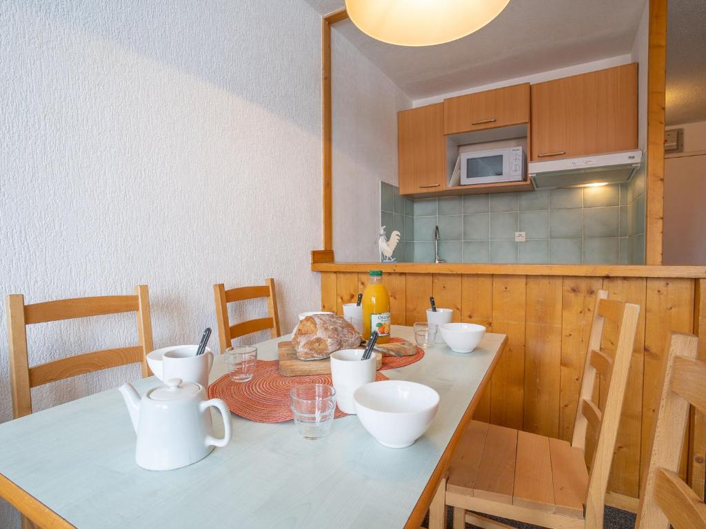 Apartment Grandes Platières II-12 by Interhome - 4