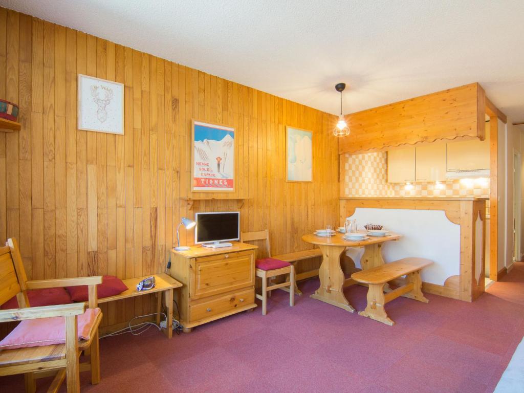 Apartment Le Curling B - Val Claret-9 by Interhome - 2