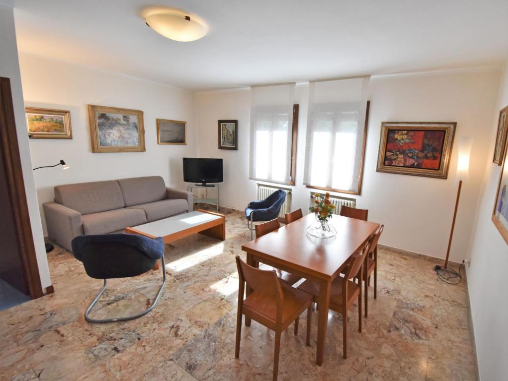 Apartment Casanas-1 by Interhome - 2