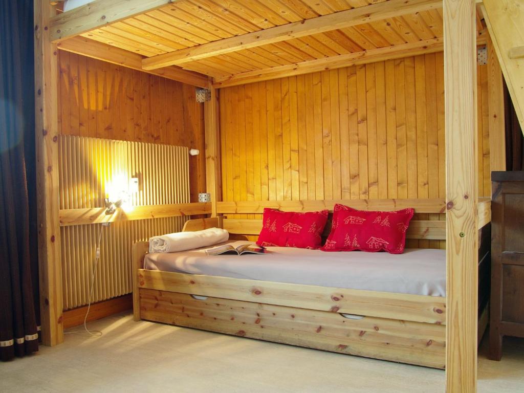 Apartment Les Aiguilles du Brévent by Interhome - 3