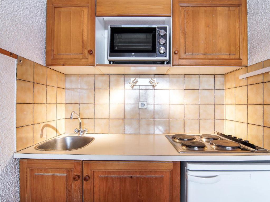 Studio Les Jardins du Mont-Blanc-4 by Interhome - 3