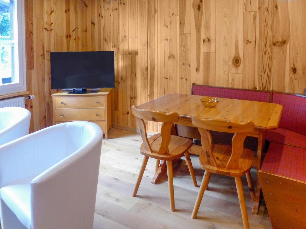 Apartment Chalet Anna by Interhome - 5