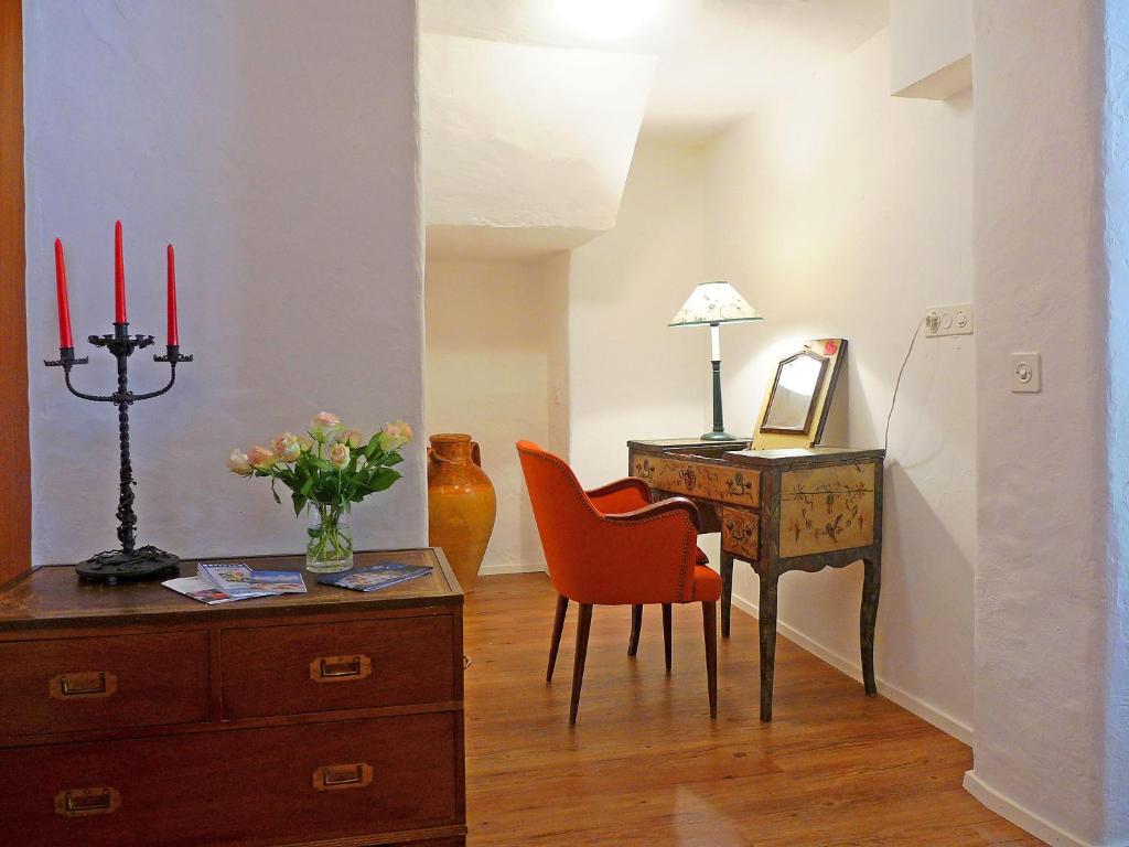 Studio Chesa Rossa by Interhome - 2