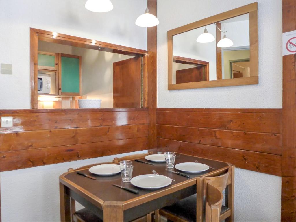 Apartment Le Chamois Blanc-8 by Interhome - 2