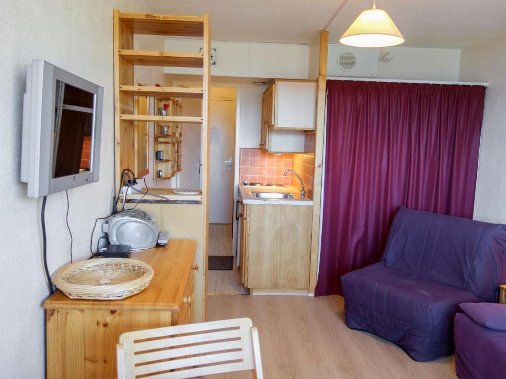 Studio Soyouz Vanguard-81 by Interhome - 4