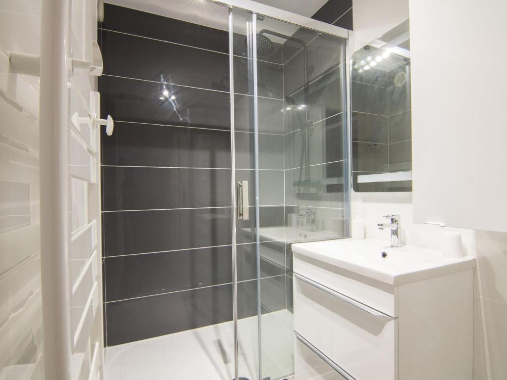Apartment Les Régatiers by Interhome - 4