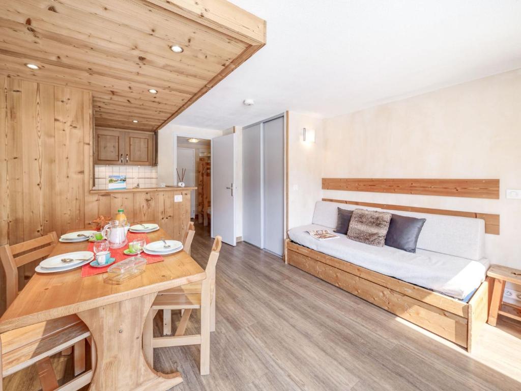 Studio Palafour - Le Lac-4 by Interhome - 2