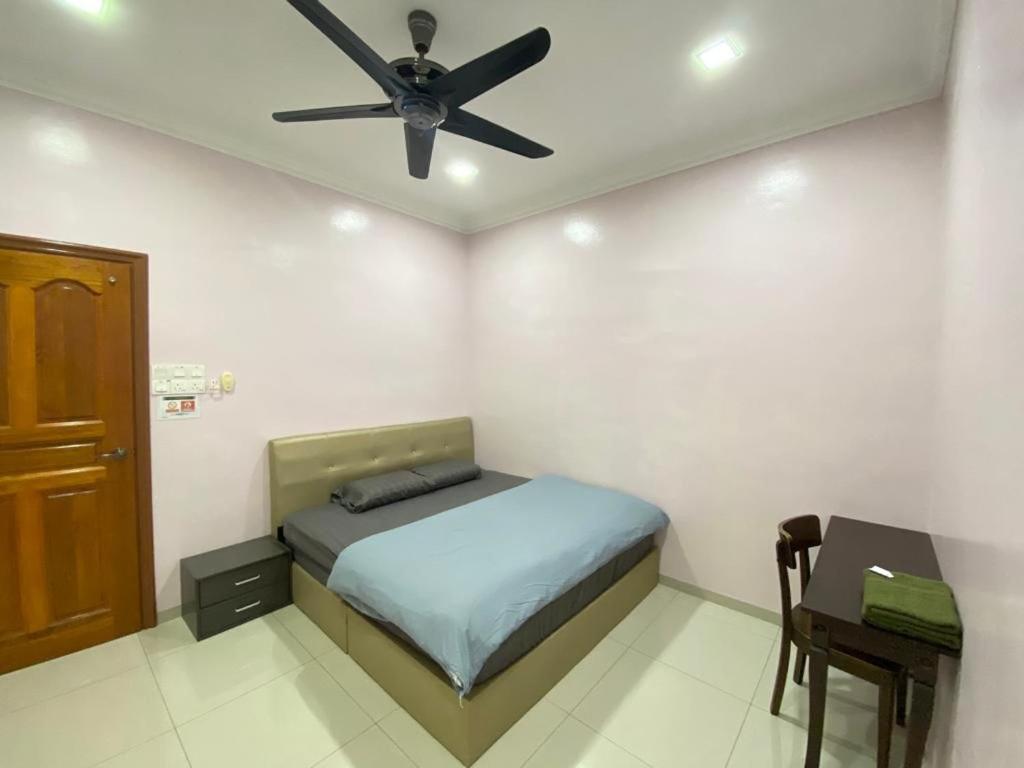 Sekinchan 71 Landed PaddyView House 16pax Wifi photo