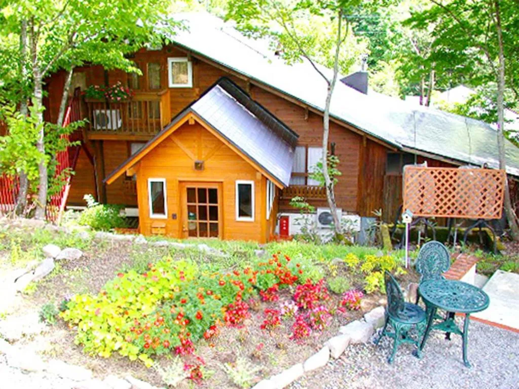 Pension Buddy, hotel in Kitashiobara