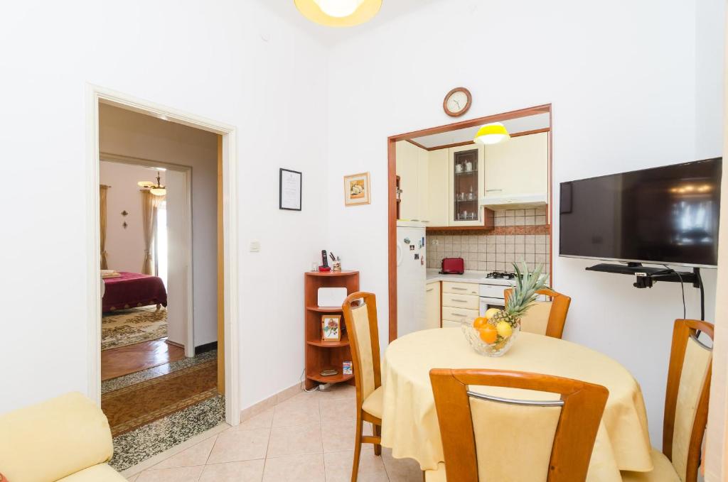 Apartments Davor photo