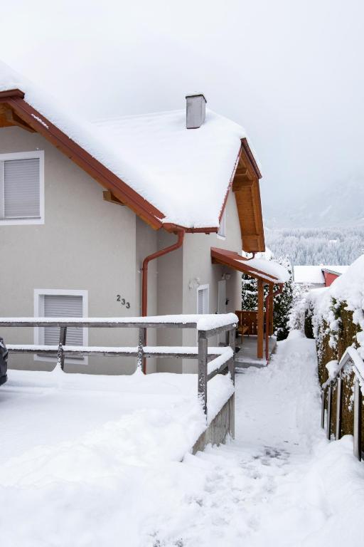 Apartmenthaus HAUS Gipfelglück Apartment KUAFSTOA - 2