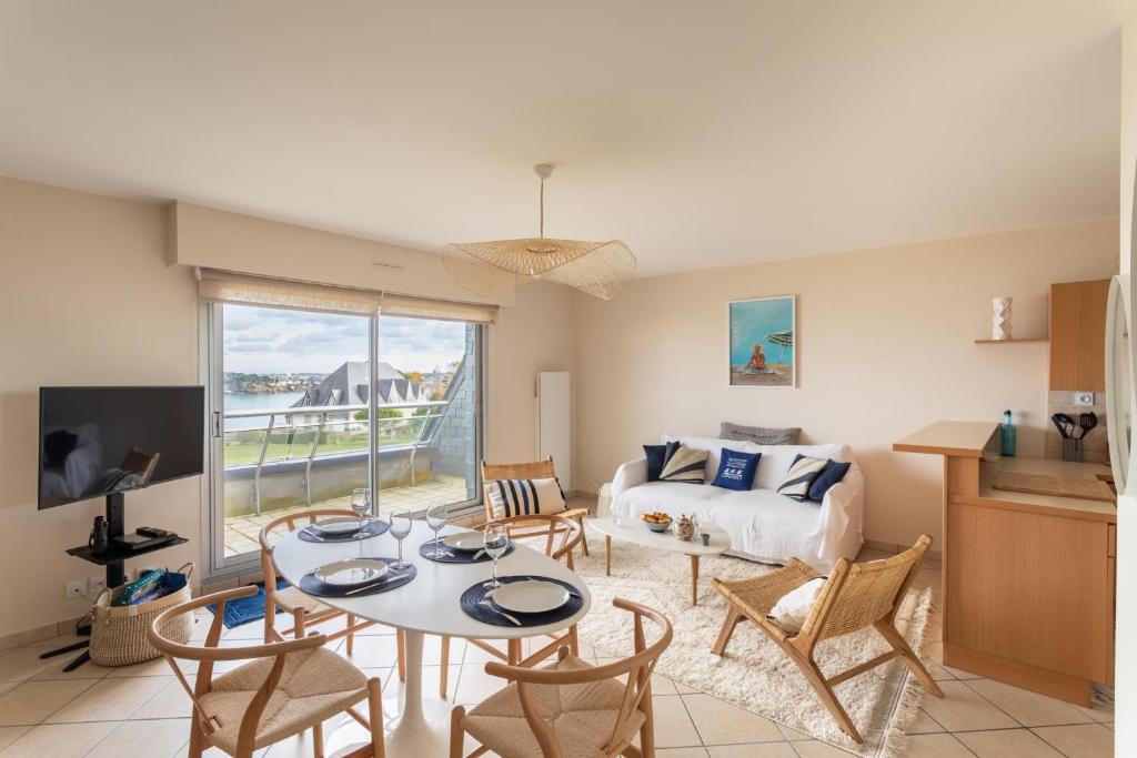 HEOL - appartement 2 chambres - vue mer et parking - 2