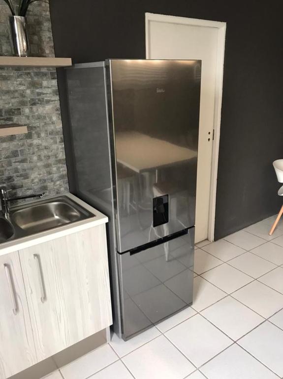 Adventure Apartment - Colchester - 5km from Elephant Park photo