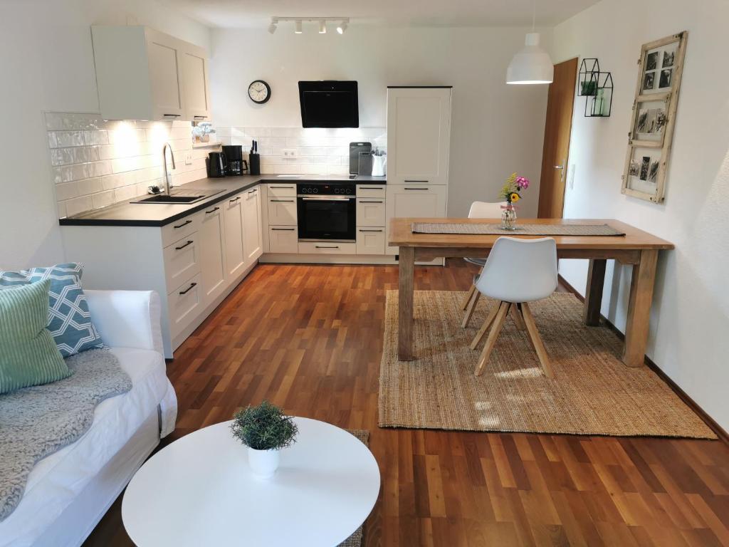 Ferienwohnung Wiesenblick - 2